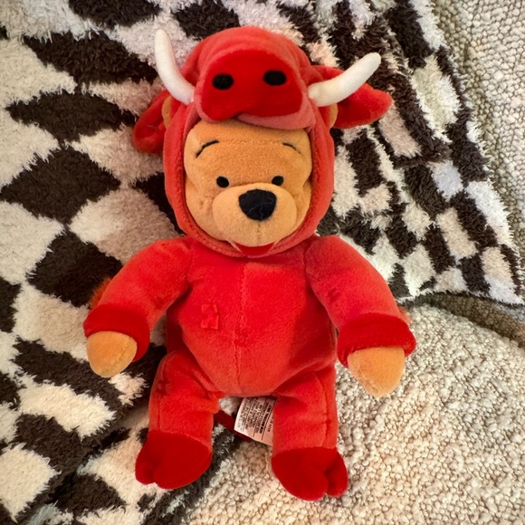NWT Chinese new year Boar Winnie the Pooh - Picture 1 of 4